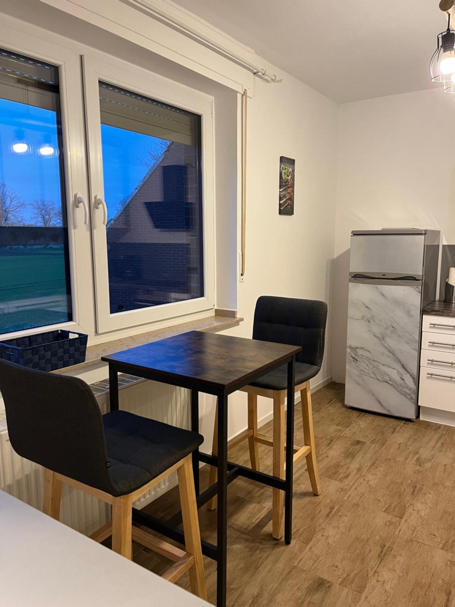 Wunderschoene Ferienwohnung Mit Balkon Auf Dem Bauernhof Greven Luaran gambar