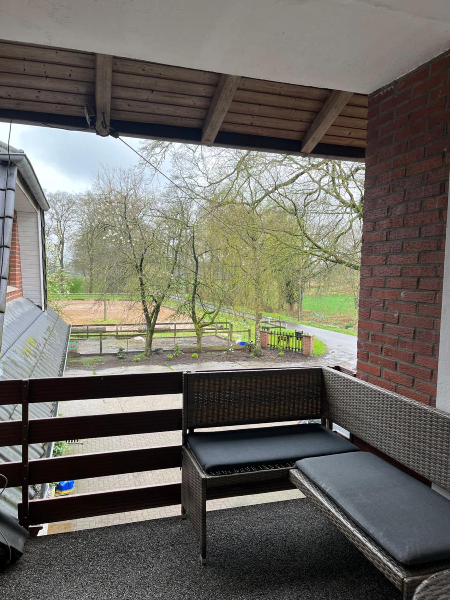 Wunderschoene Ferienwohnung Mit Balkon Auf Dem Bauernhof Greven Luaran gambar